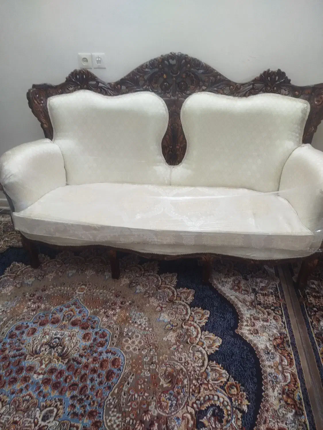 مبل سلطنتی|مبلمان خانگی و میز عسلی|ری, حمزه‌آباد|دیوار