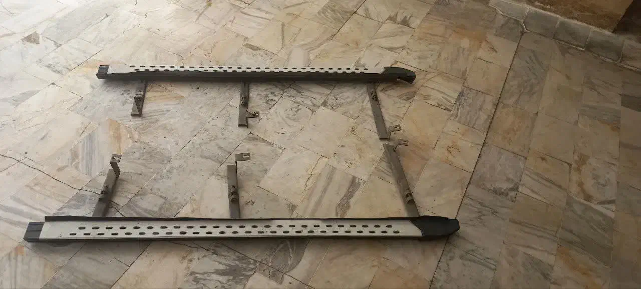 یک جفت رکاب بغل چانگان|قطعات یدکی و لوازم جانبی|تهران, شهرک پاسداران|دیوار