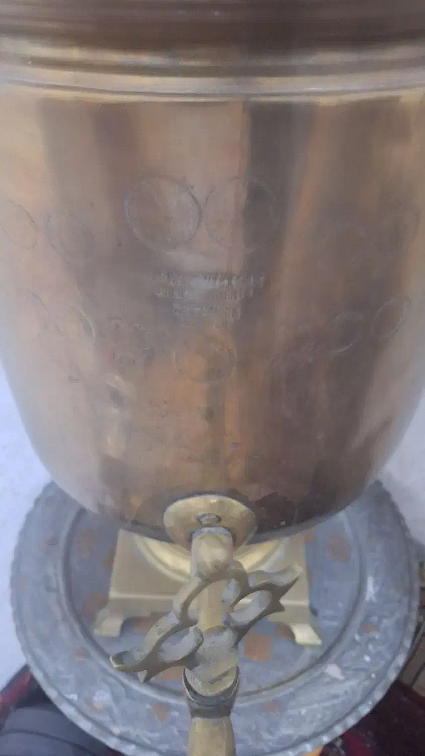 سماور برنجی عتیقه و ترازو پری دریایی سماور روس|کلکسیون اشیاء عتیقه|مشهد, امیر|دیوار