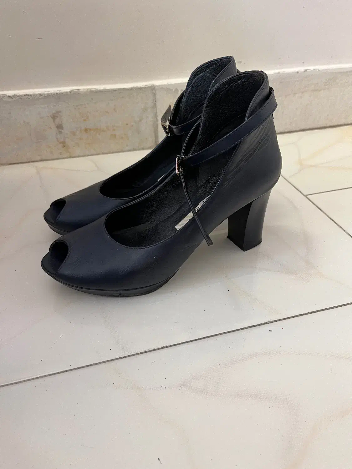 کفش چرم مجلسی|کیف، کفش، کمربند|تهران, آجودانیه|دیوار