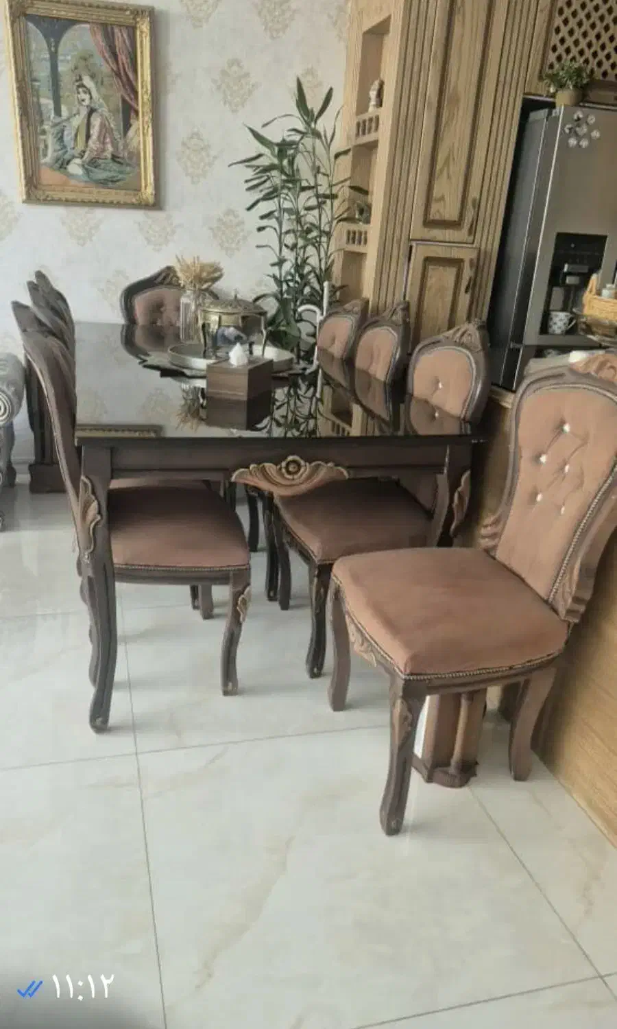 یک دست مبل ۸ نفره میز شیشه داره وکاملا سالم|میز و صندلی غذاخوری|مشهد, جاهد شهر|دیوار