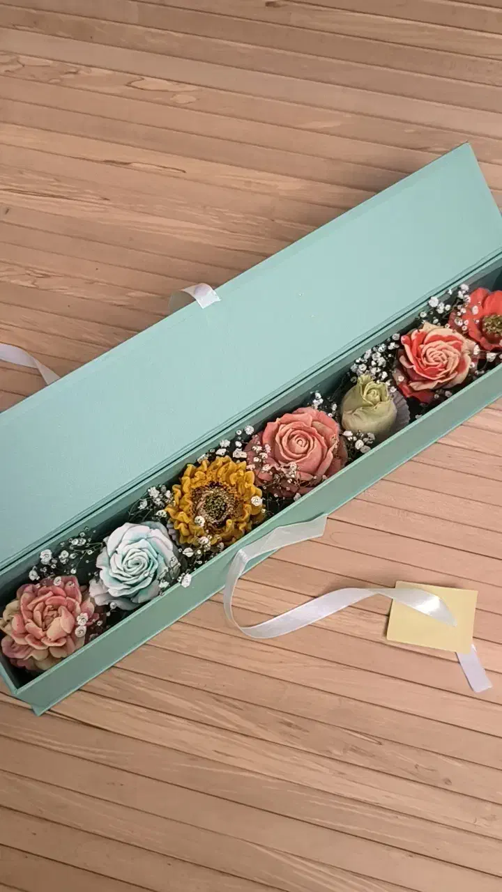 دسرهای گلی شیک برای مراسمات خاص و روز مادر، یلدا|خدمات پذیرایی، مراسم|تهران, مدائن|دیوار