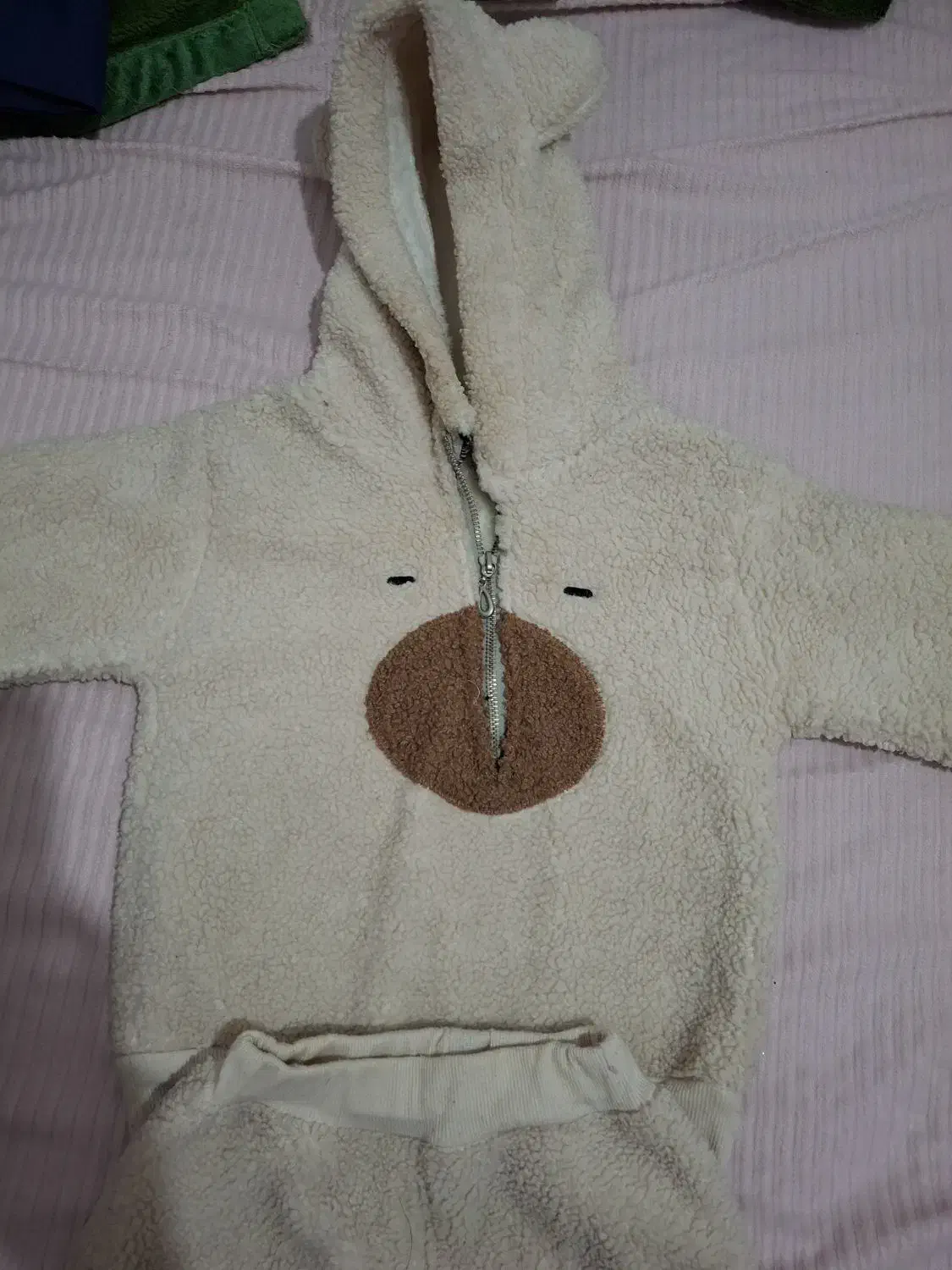 هودی و شلوار بچه گانه تو کرکی در حدنو|کفش و لباس بچه|قم, شاه احمد قاسم|دیوار