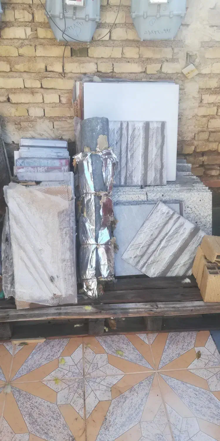 موزاییک و سرامیک کف و بدنه|مصالح و تجهیزات ساختمان|زرقان, |دیوار