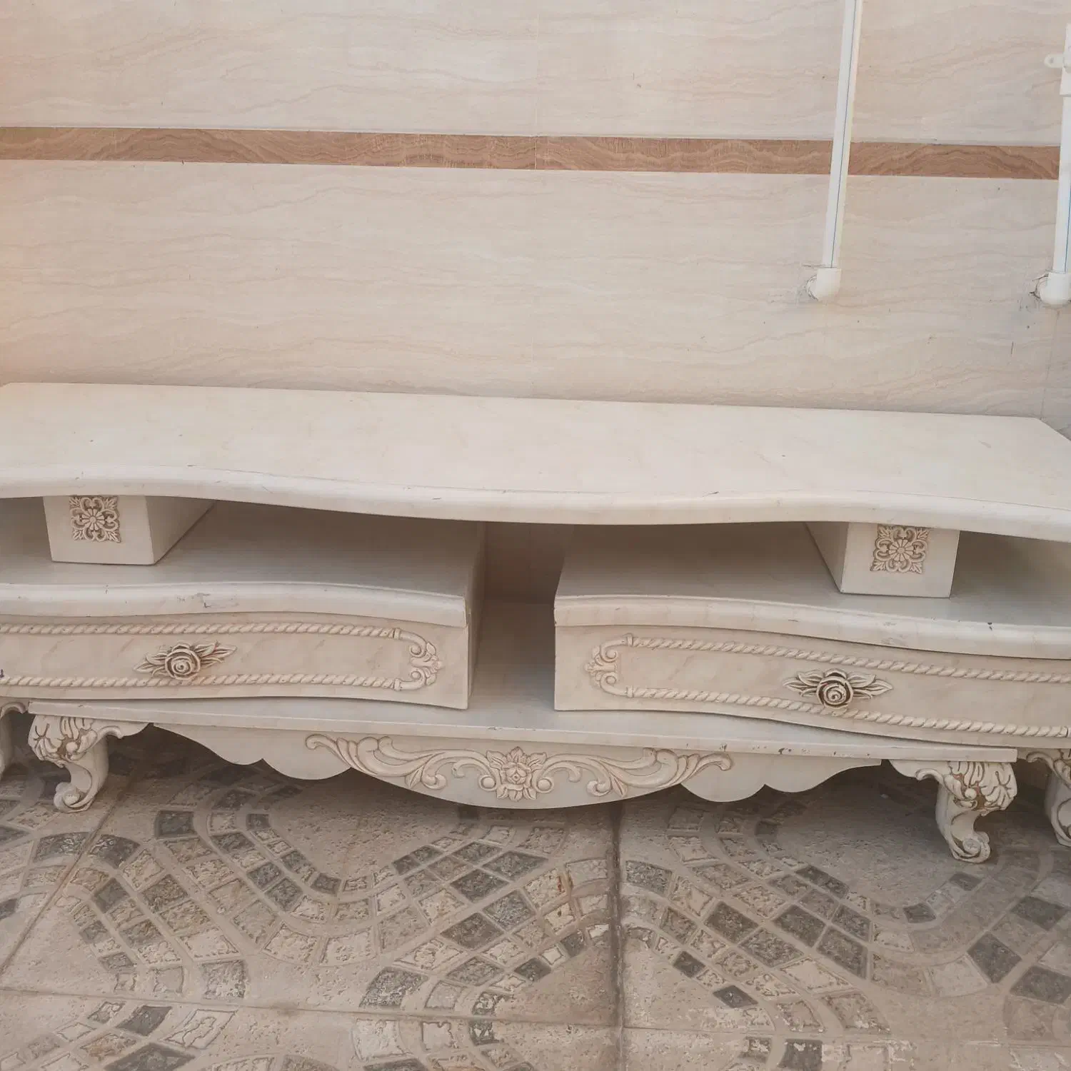 میز تلویزیون|میز تلویزیون|قرچک, میرزائی شمالی|دیوار