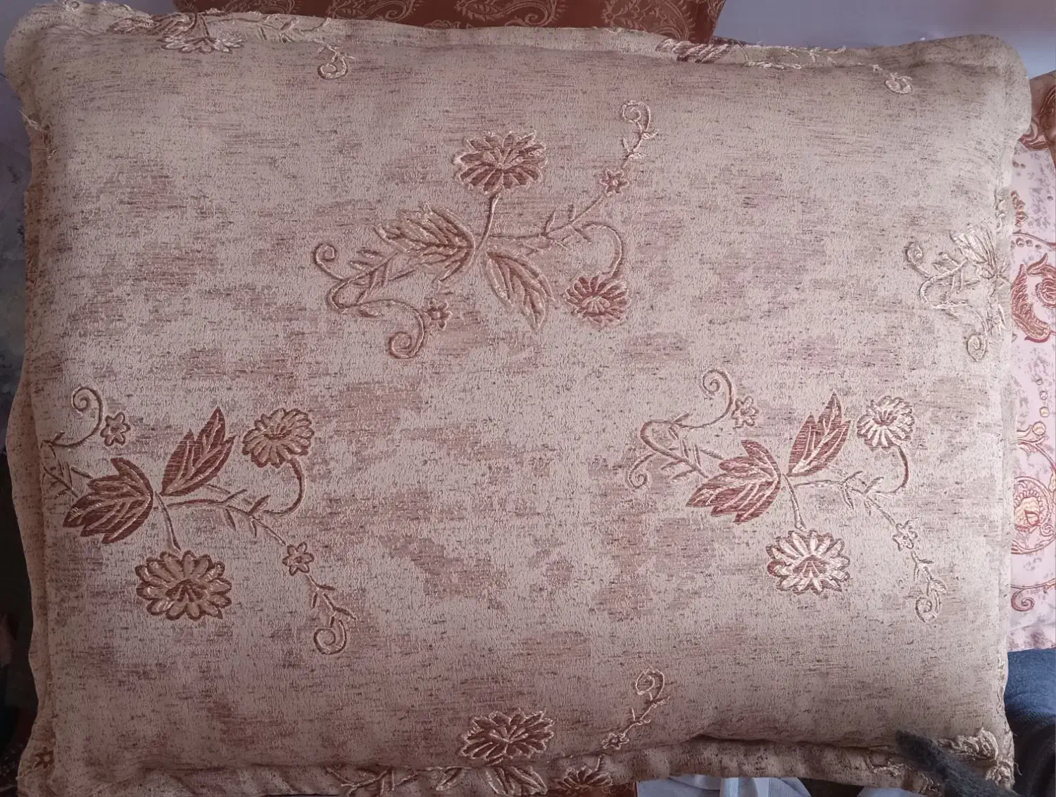 بالش|رختخواب، بالش، پتو|مرند, |دیوار