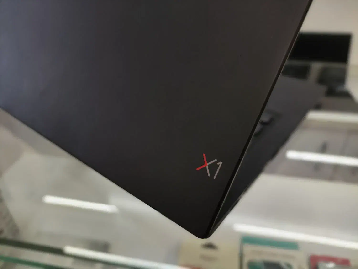 Lenovo i5/ram8/ssd256 نسل هشتم|رایانه همراه|نیشابور, شهرک فرهنگیان|دیوار