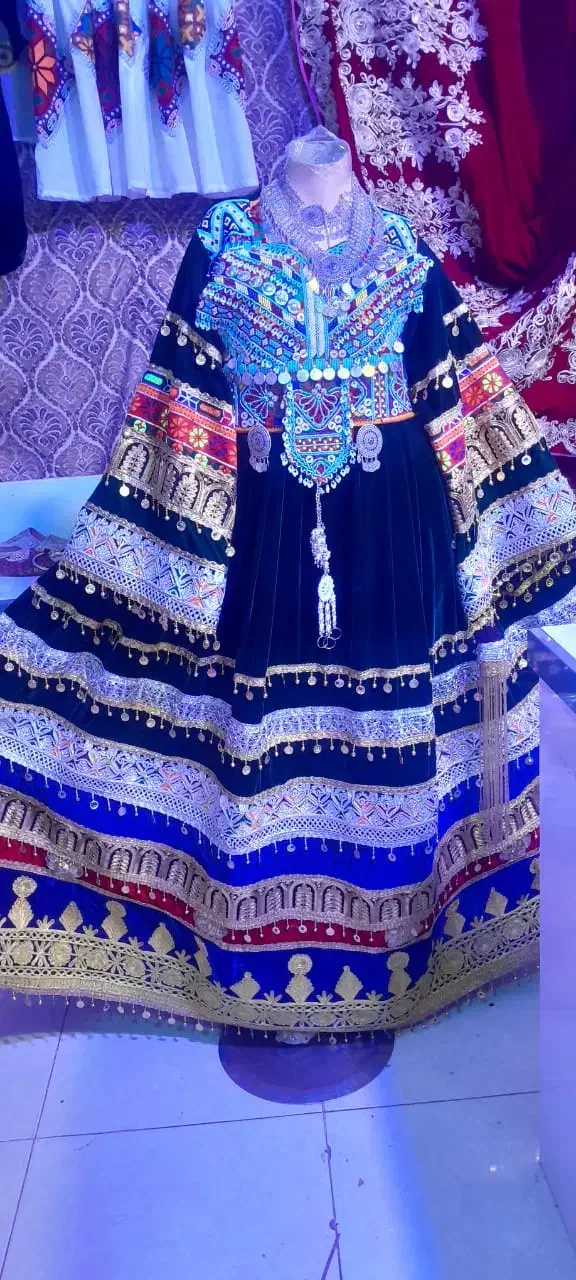 اجاره لباس مزون زیبا|لباس|تهران, عبدل‌آباد|دیوار