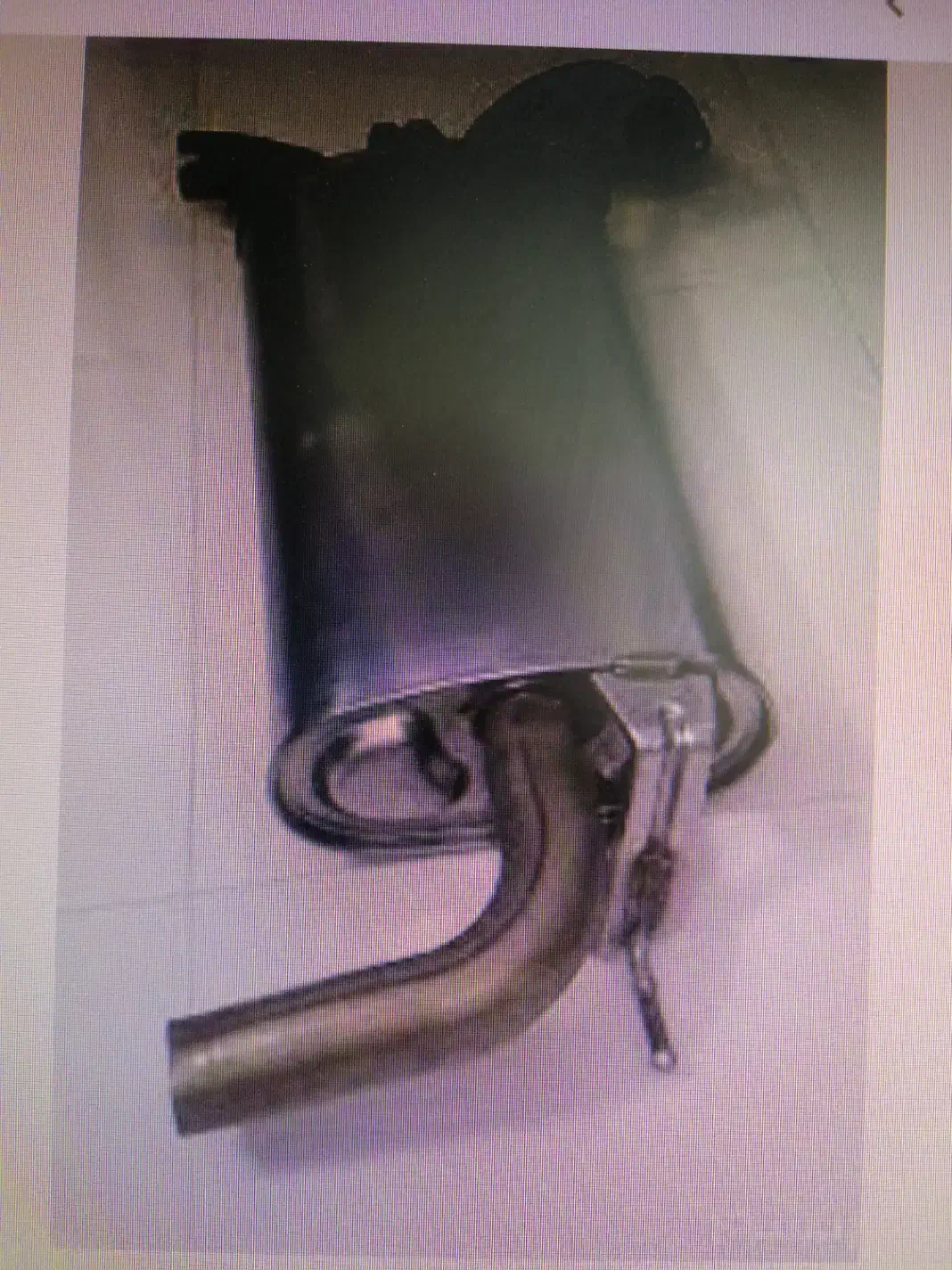 منبع اگزوز عقب جنسیس کوپه|قطعات یدکی و لوازم جانبی|تهران, ترمینال غرب|دیوار