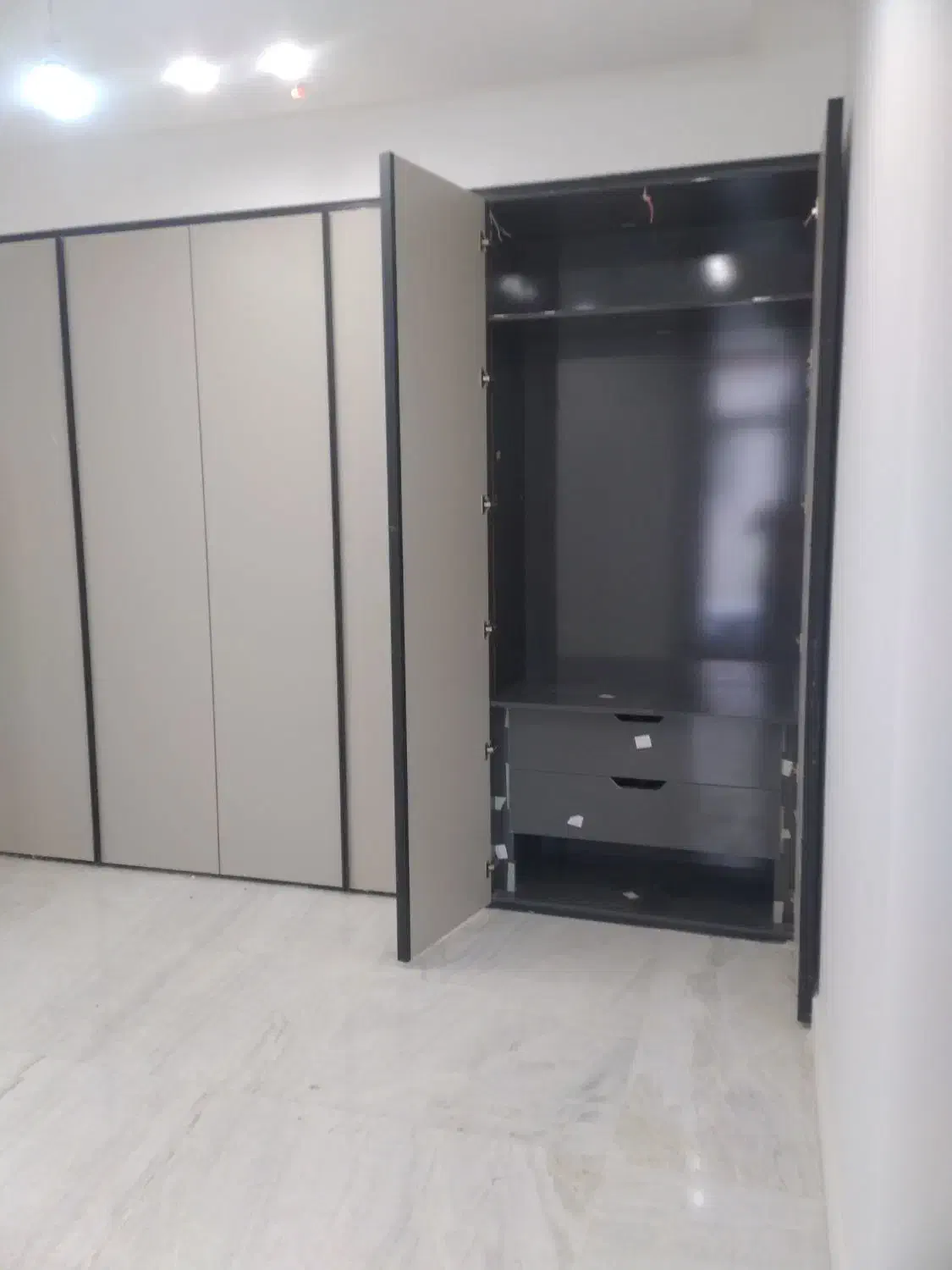 صنایع چوب و ام دی اف کلاسیک|مبلمان خانگی و میز عسلی|مشهد, همت آباد|دیوار