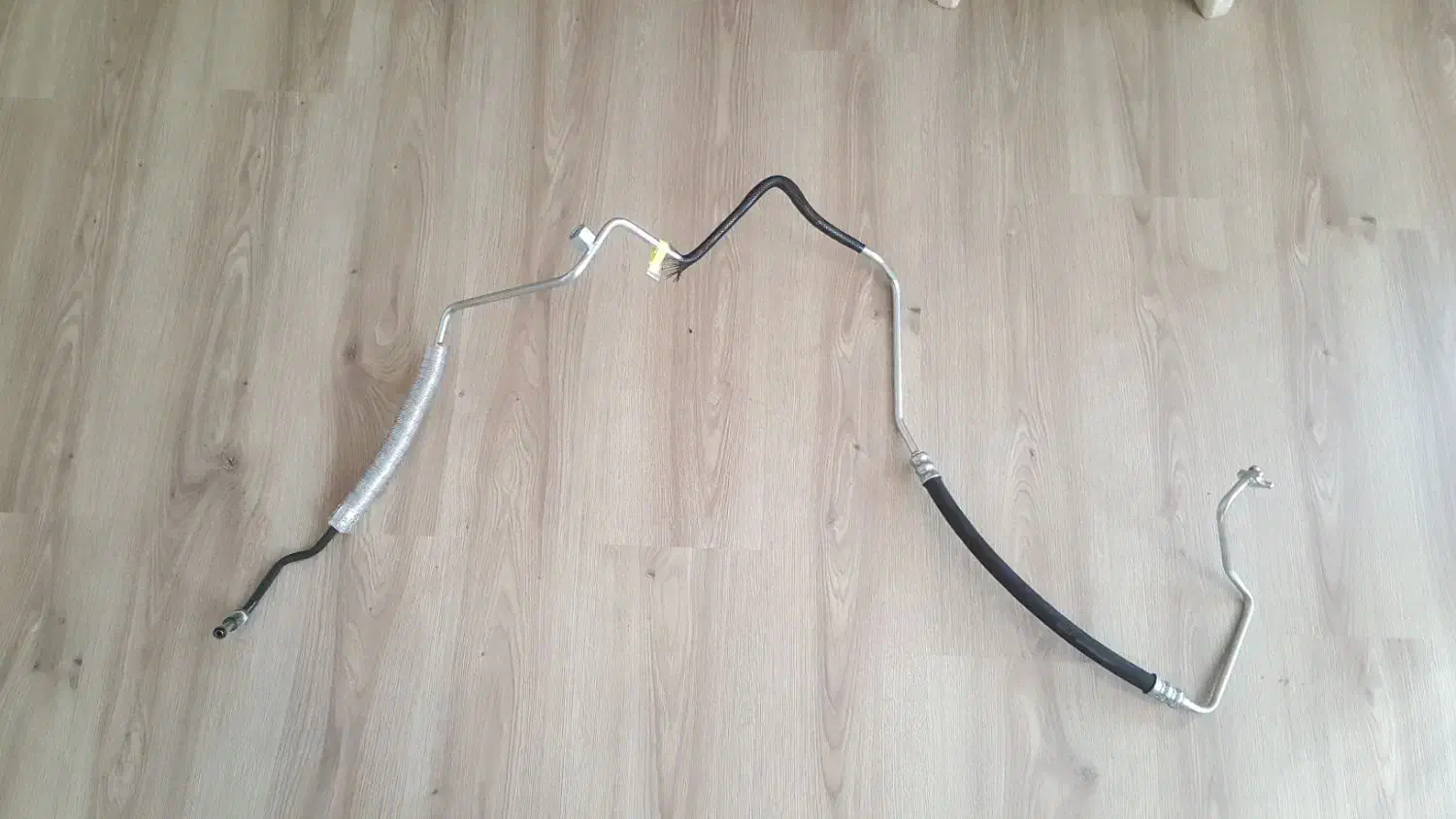 مجموعه شلنگ های هیدرولیک|قطعات یدکی و لوازم جانبی|تهران, شهرک دانشگاه|دیوار