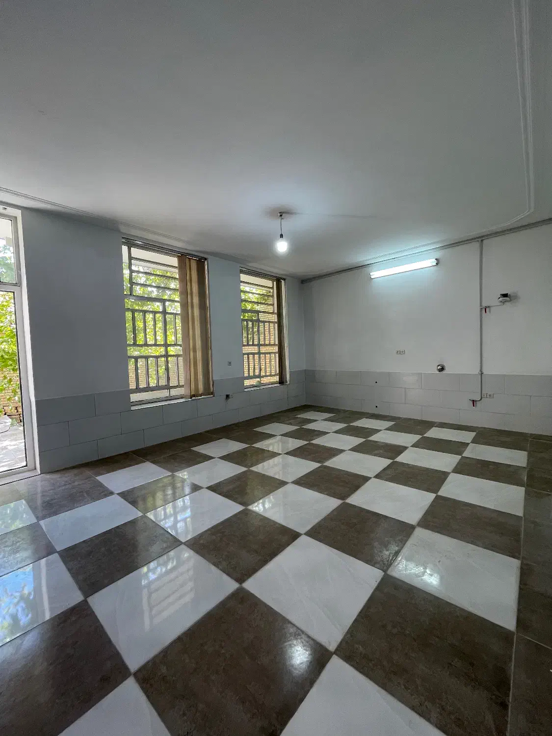 فروش ویلایی شناژ زیر قیمت|فروش خانه و ویلا|آباده, |دیوار