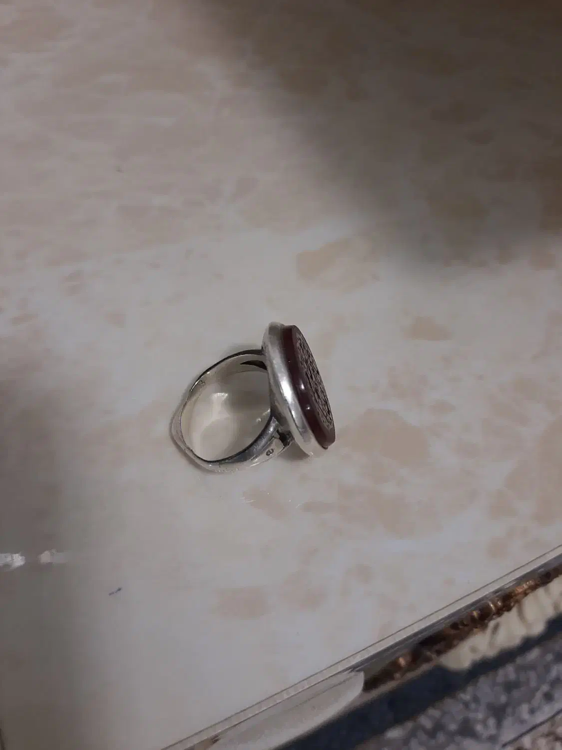 انگشتر عقیق خط معاوضه با پرنده یا انگشتر|جواهرات|رباط‌کریم, شهرک والفجر|دیوار