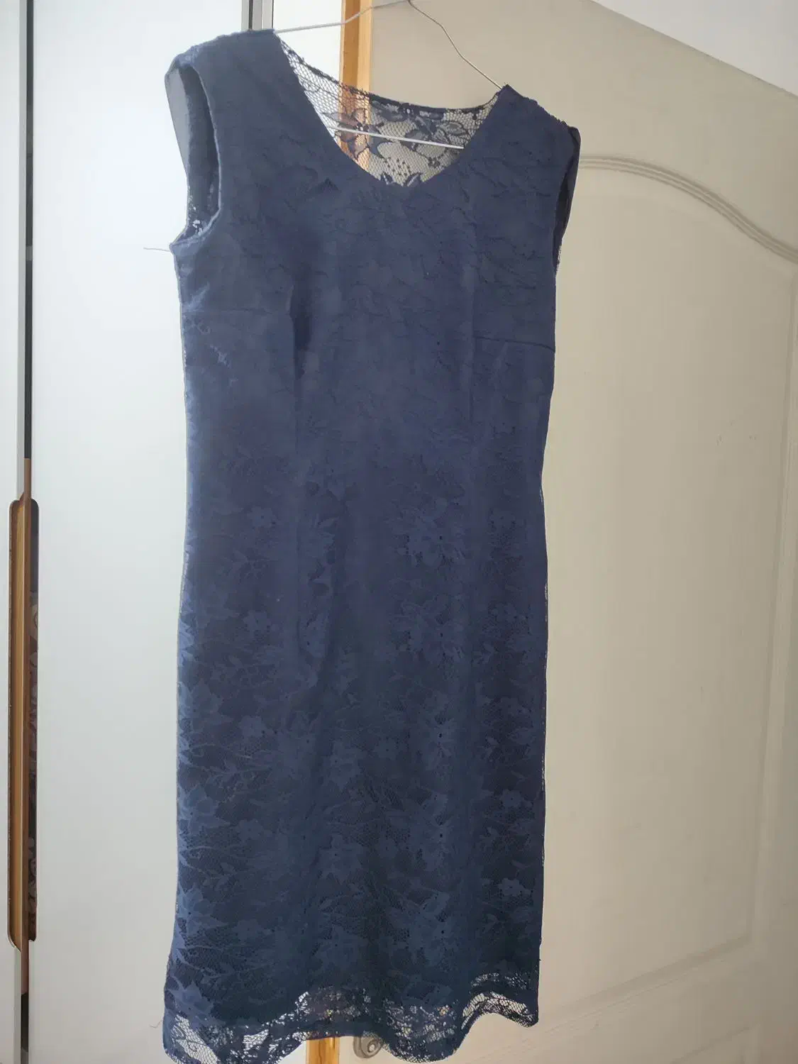 لباس مجلسی|لباس|اسفراین, |دیوار