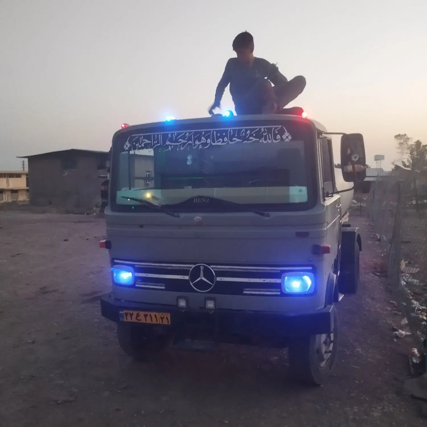 آبرسانی نیسان و خاور|خدمات حمل و نقل|رباطکریم, شترخوار|دیوار