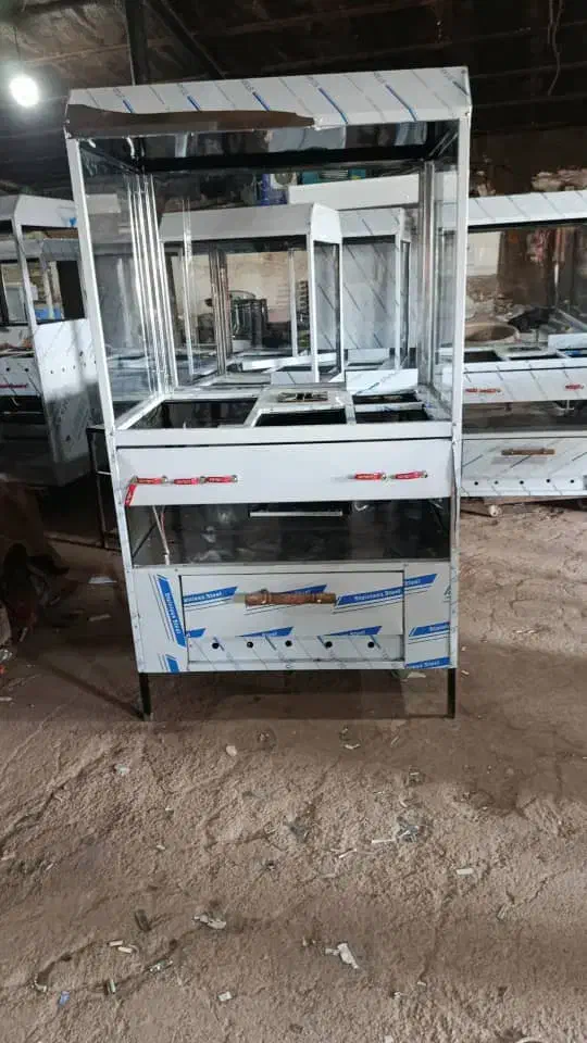 ساندویچی کراکف سوسیس فر ert بلال پز کشو داری|کافیشاپ و رستوران|خرمآباد, |دیوار