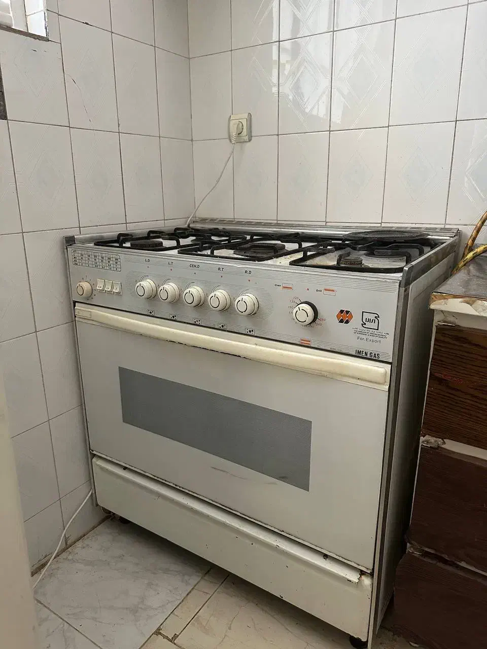 فروش فوری گاز پنج شعله|اجاق گاز و لوازم برقی پختوپز|کاشمر, |دیوار