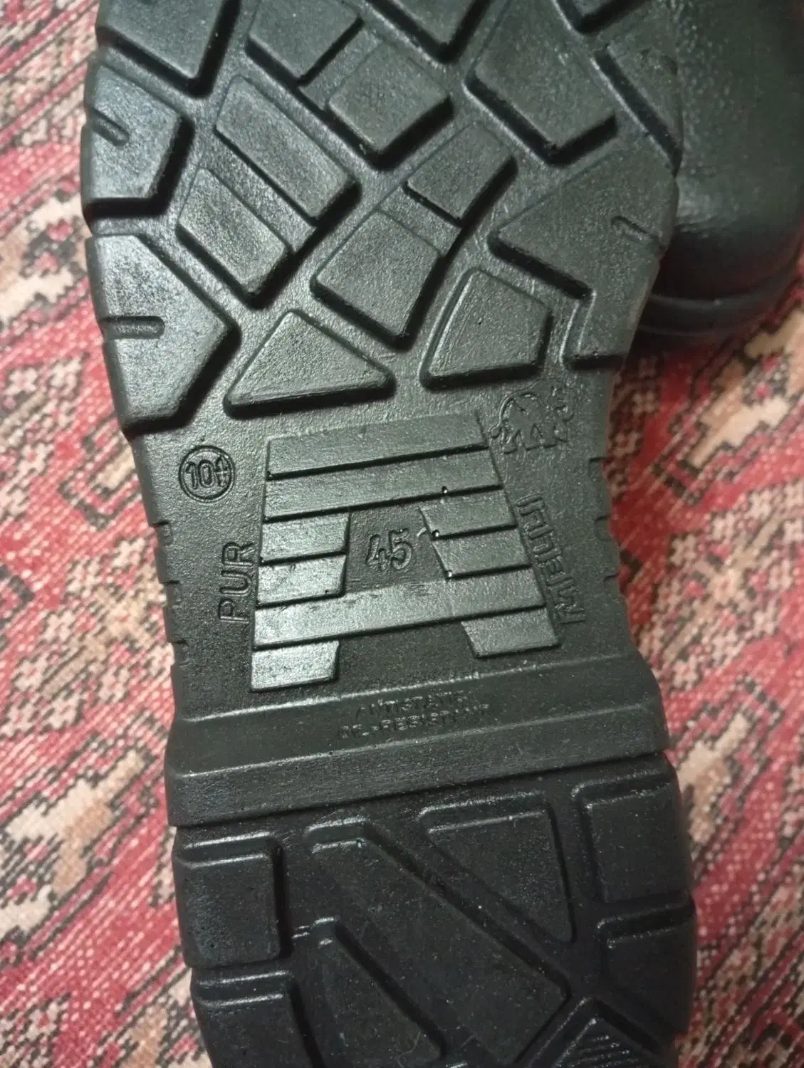 کفش کار ایمنی چرم|کیف، کفش، کمربند|قم, میدان نو|دیوار