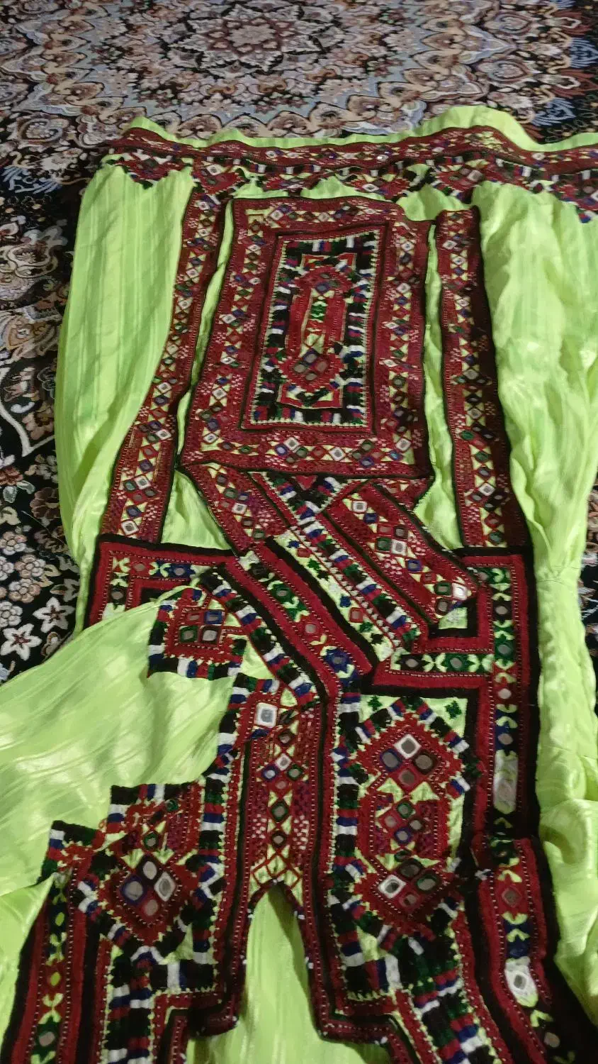 لباس دست دوم قابل معاوضه نو هست  با نو|لباس|ایرانشهر, |دیوار