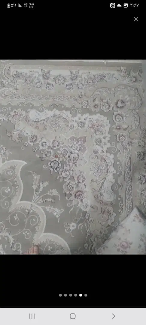 فرش 700 شانه|فرش|ری, سیزده آبان|دیوار