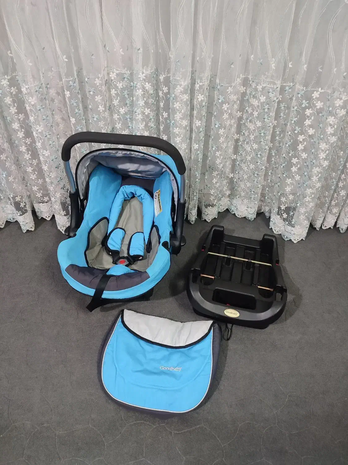 کریر خارجی گودبیبی و ساک وسایل بچه خارجی|کالسکه و لوازم جانبی|قم, دروازه کاشان|دیوار