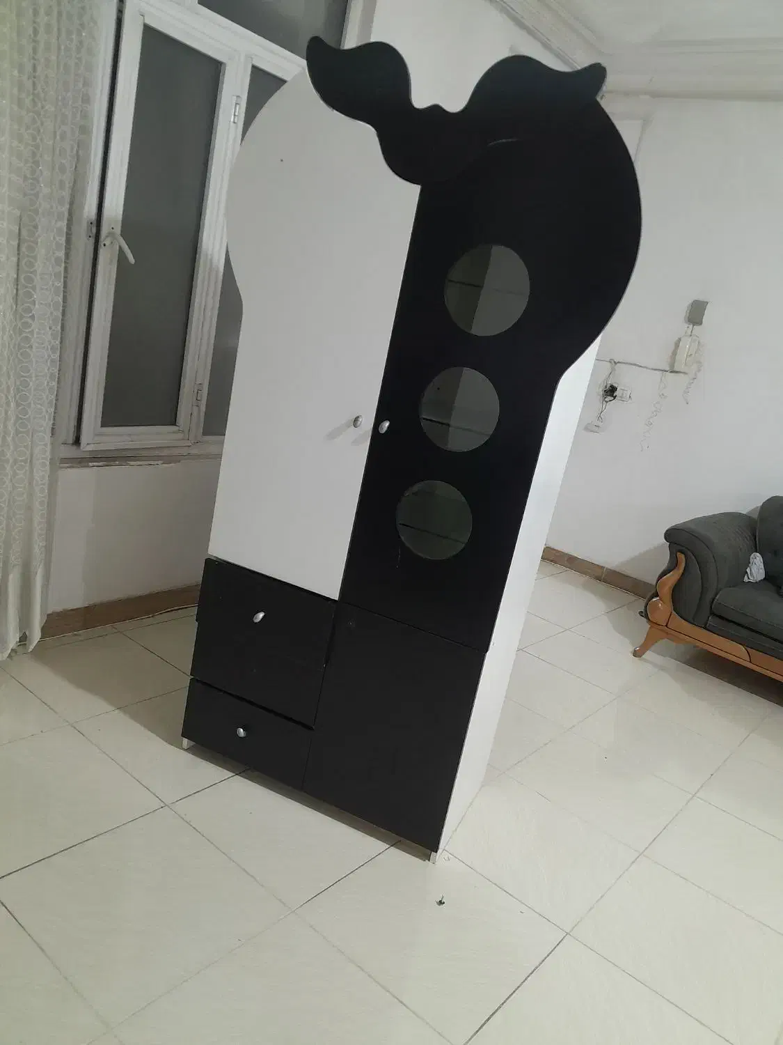 کمد|جاکفشی، کمد، دراور|کرمانشاه, |دیوار