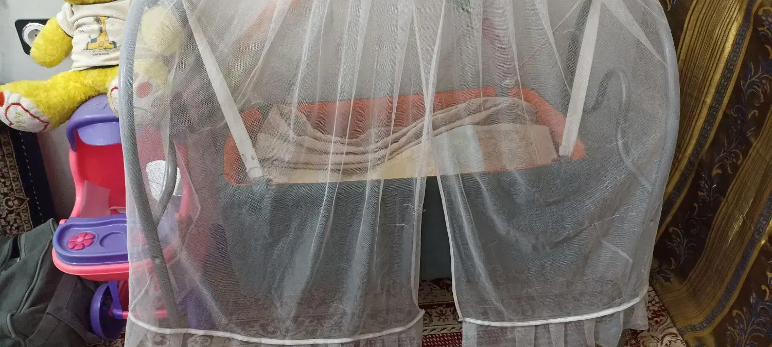 تخت خواب باگهواره با کالسکه|تخت و سرویس خواب|کرمان, |دیوار