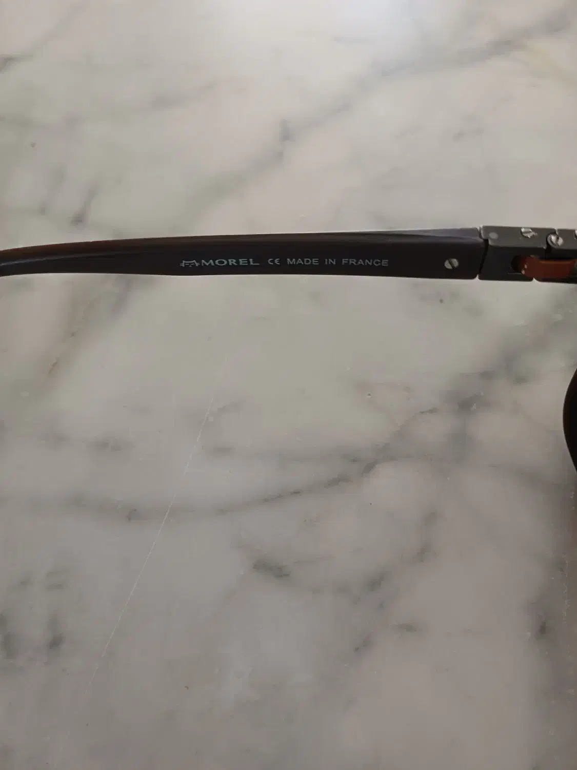 عینک آفتابی(فرانسوی)|زیورآلات و اکسسوری|اراک, |دیوار