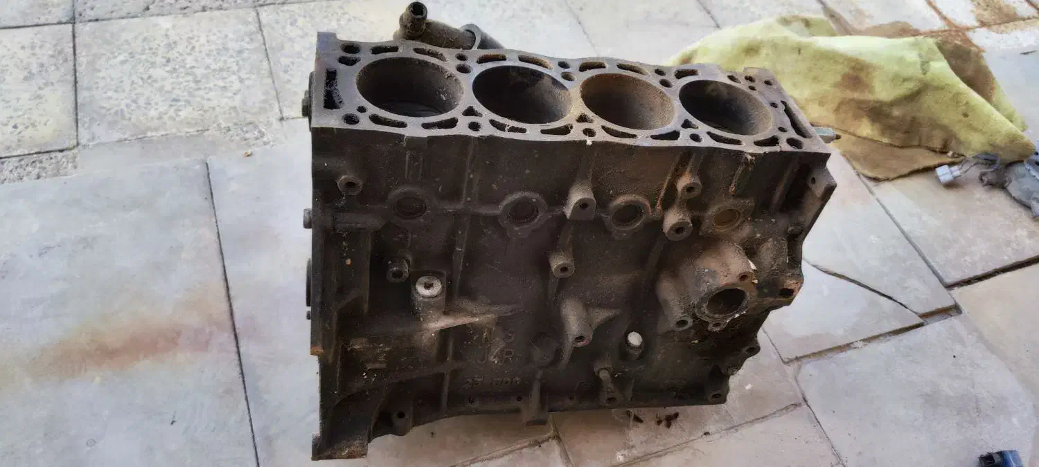 فروش نیم موتور زانتیا2000|قطعات یدکی و لوازم جانبی|سراوان, |دیوار