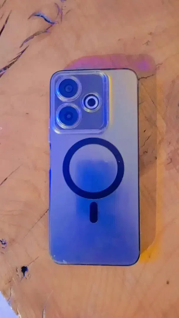 ردمی ۱۳ رم ۸ حافظه ۲۵۶|موبایل|شیراز, بید زرد|دیوار