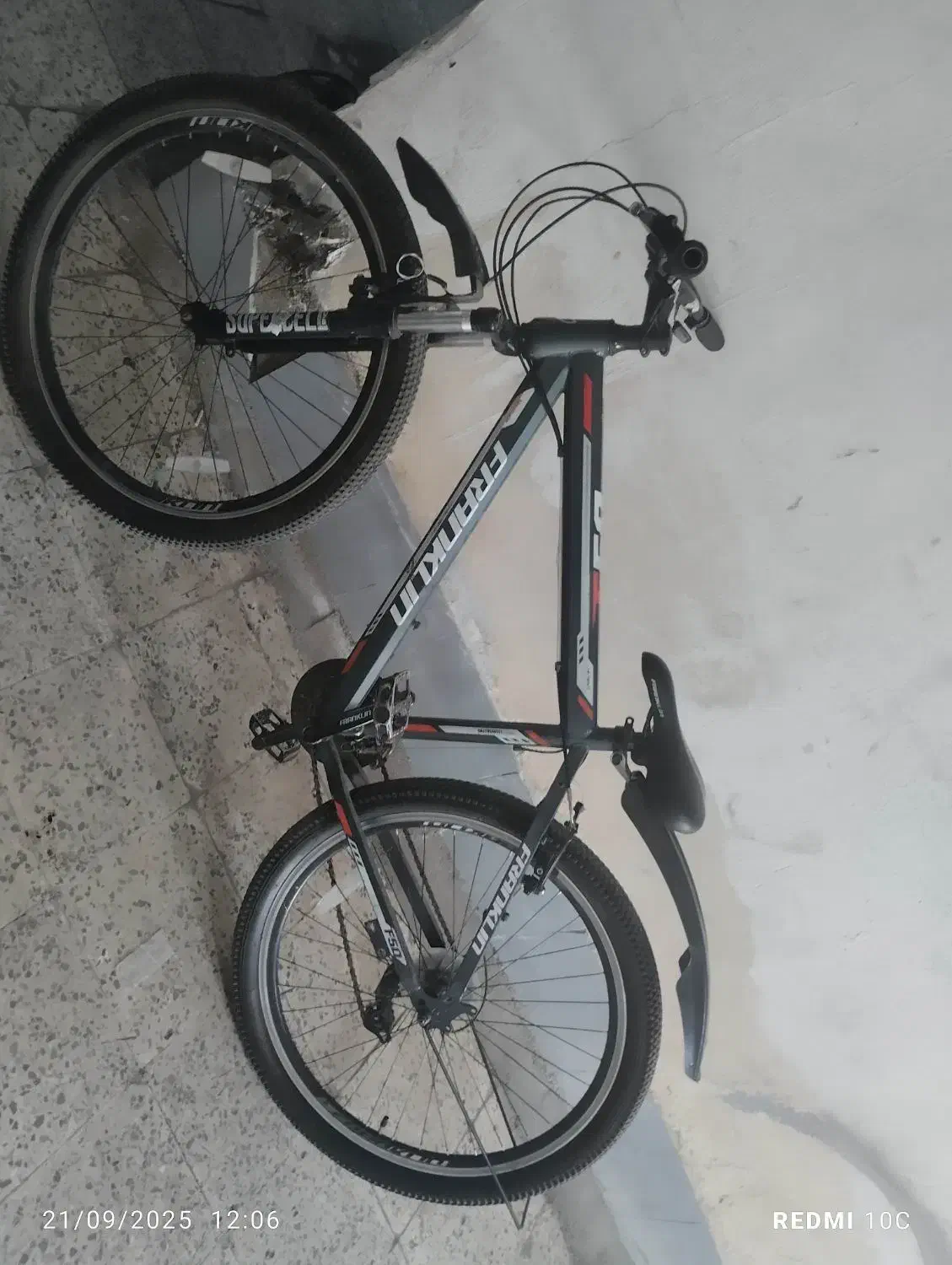 دوچرخه 27/5|دوچرخه، اسکیت، اسکوتر|اهواز, بیست متری شهرداری|دیوار