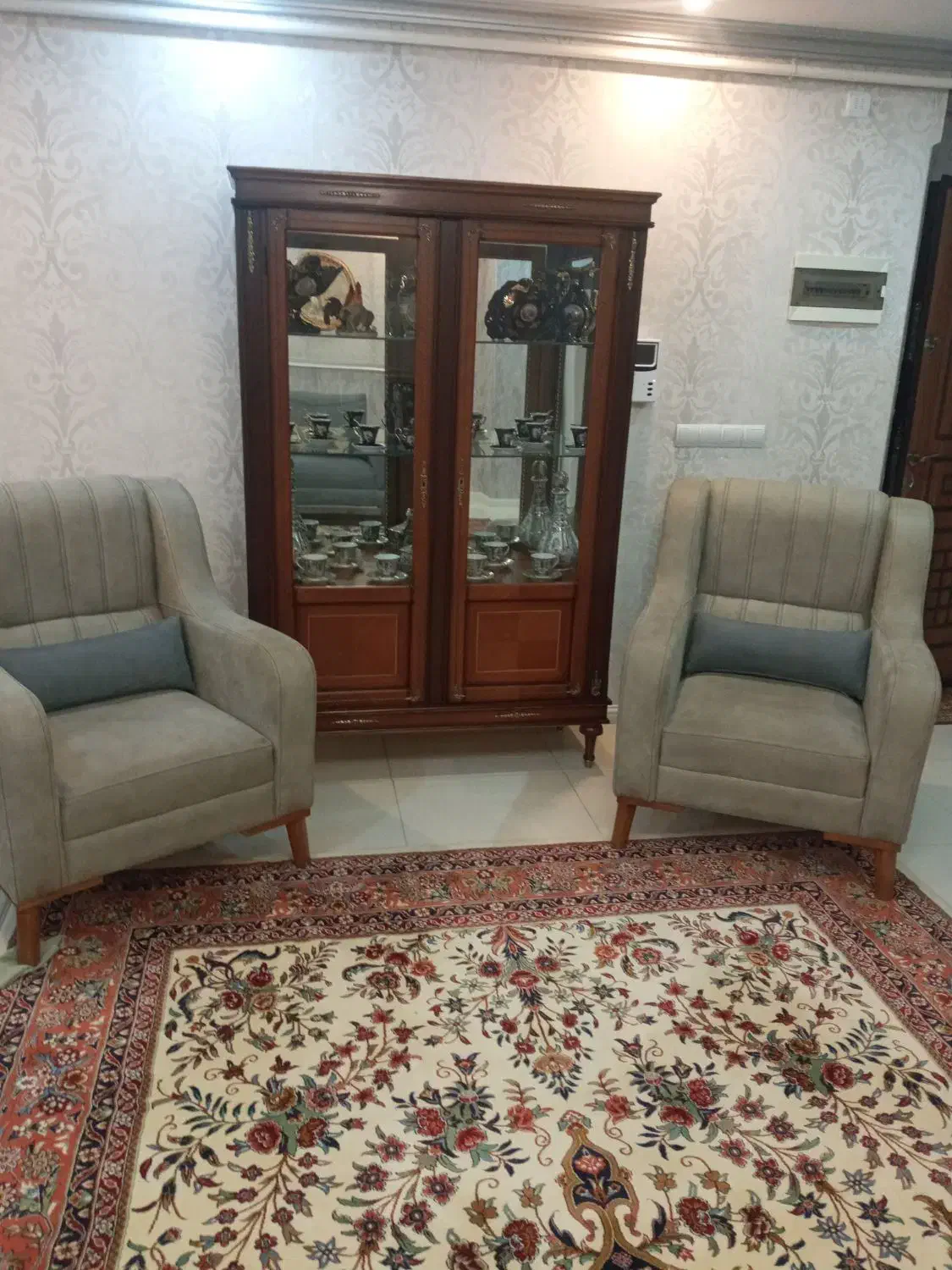 بوفه|بوفه، ویترین، کنسول|همدان, |دیوار