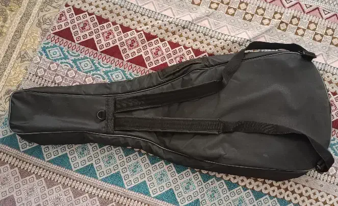 کیف گیتار در حد|گیتار، بیس، امپلیفایر|گرگان, |دیوار