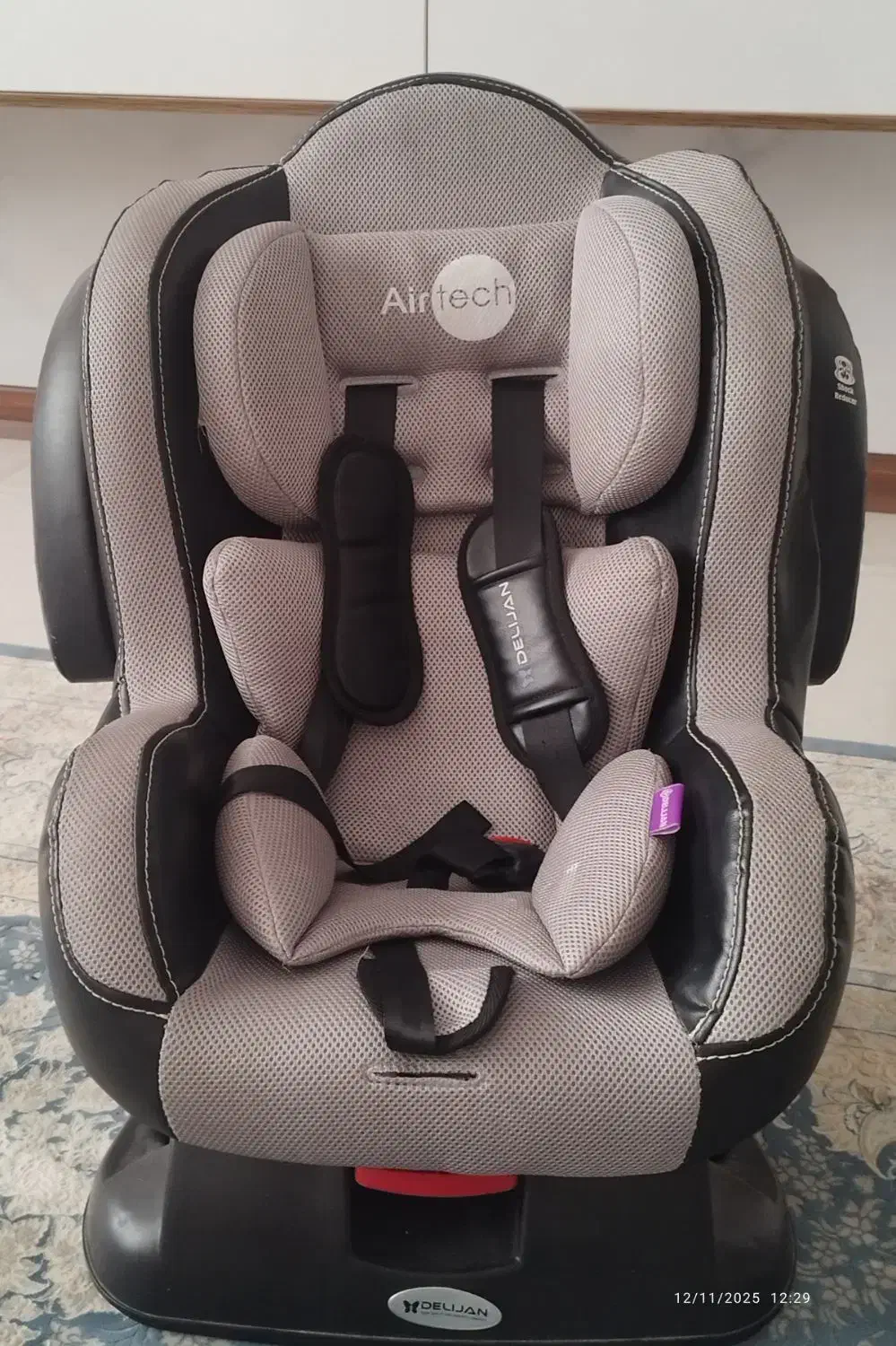 فروش صندلی کودک ماشین|تخت و صندلی بچه|صدرا-فارس, فاز ۱|دیوار