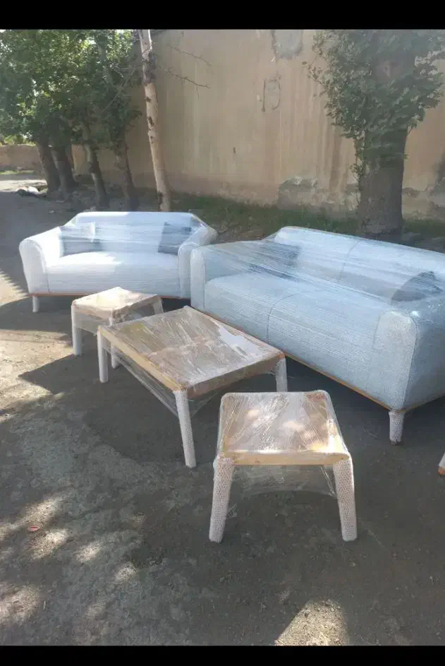 866نابود گر گران2 فروش ها مهرگان 28ضمانت 1|مبلمان خانگی و میز عسلی|صدرا-فارس, فاز ۱|دیوار