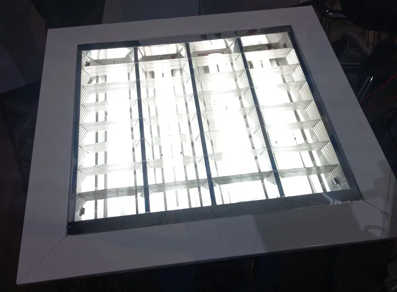 لامپ سقفی 60 در 60|لامپ و چراغ|زابل, |دیوار