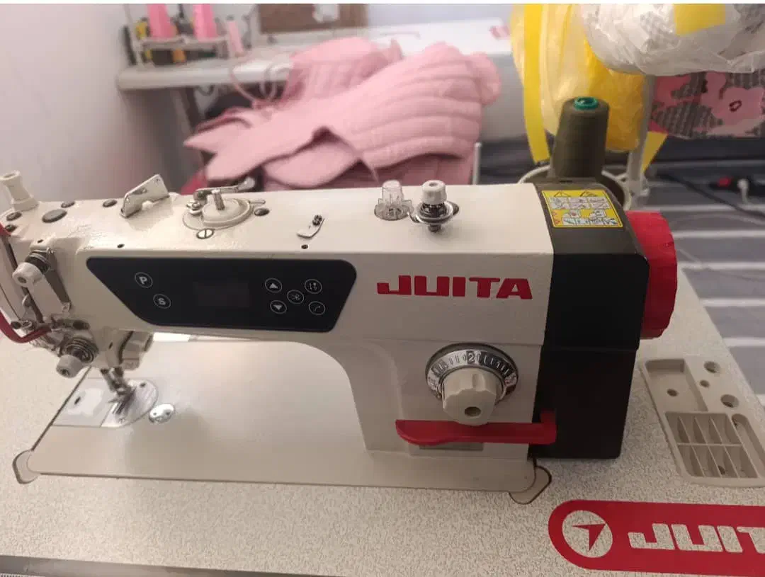 فروش تعدادی چرخ خیاطی و موتور برق در حد نو|ماشینآلات صنعتی|اردبیل, |دیوار