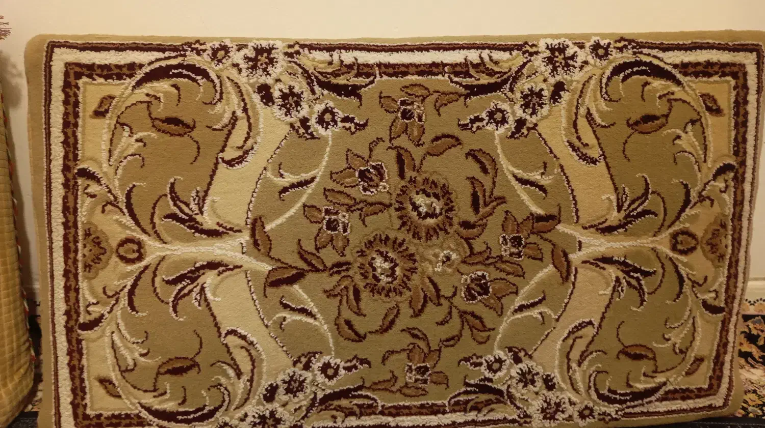 پشتی|پشتی|کرمان, |دیوار