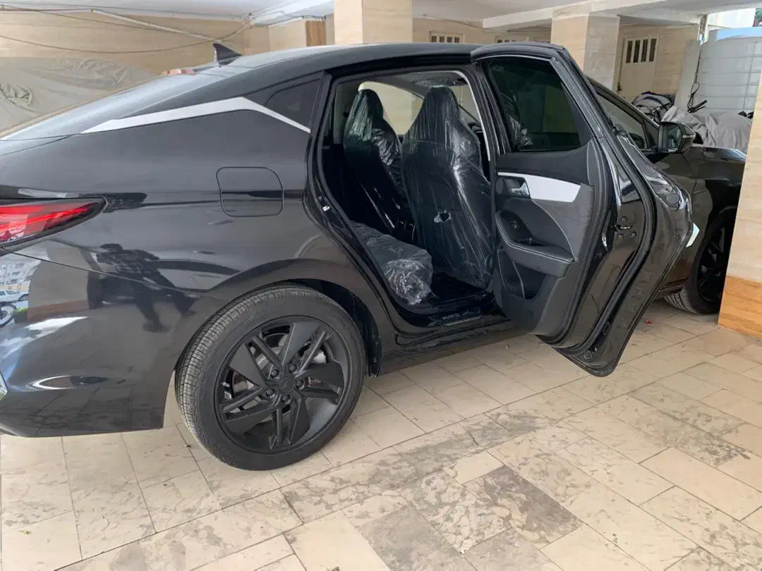 کی ام سی J7 مشکی ۱۴۰۳|خودرو سواری و وانت|شیراز, عفیفآباد|دیوار