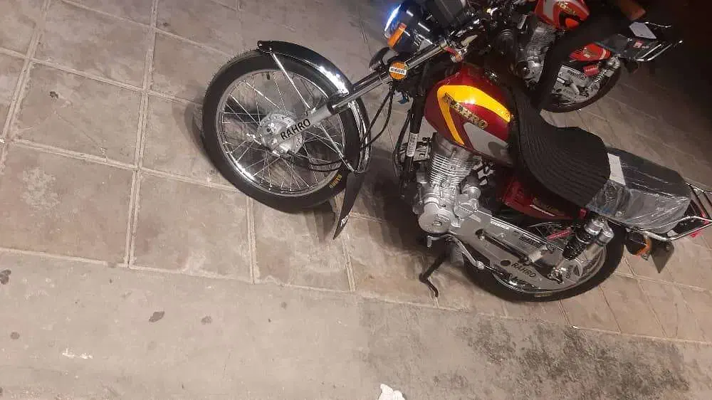 موتور رهرو۱۲۵ استارتی|موتورسیکلت|بوشهر, |دیوار