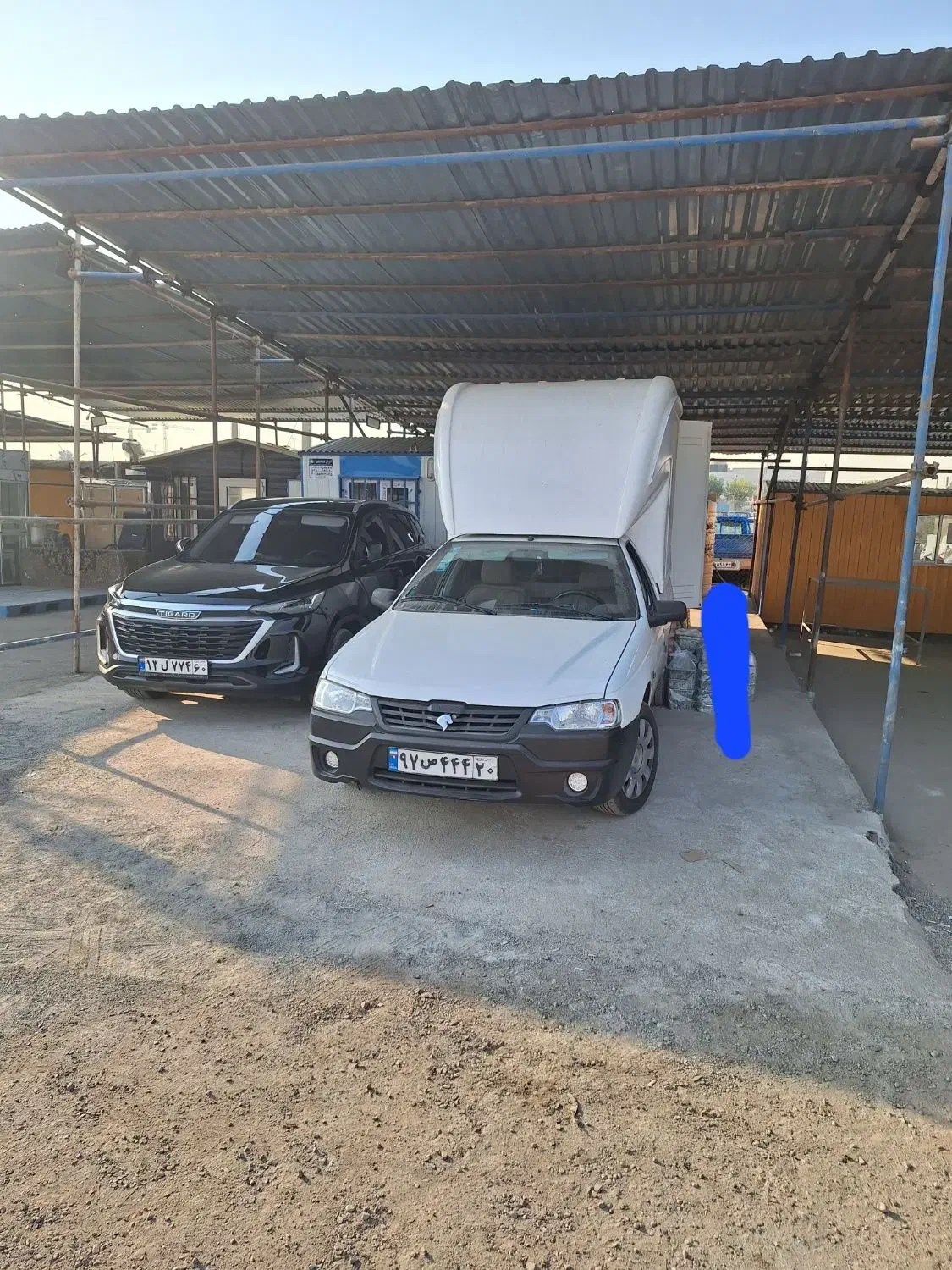 استخدام راننده با ماشین وانت پراید یخچال دار|استخدام حمل و نقل|تهران, شهرک دانشگاه|دیوار