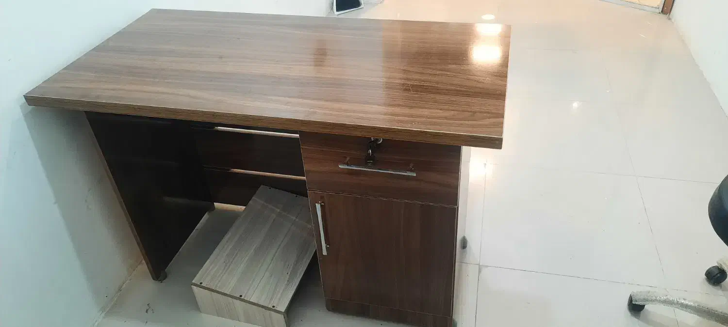 میز کار،صندلی استاد کار،میز تحریر دانشجویی|مبلمان اداری|گنبد کاووس, |دیوار