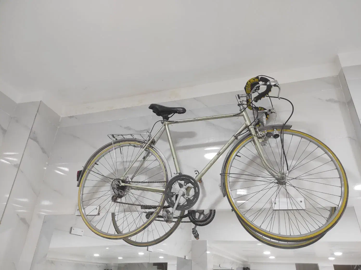 دوچرخه کورسی کلکسیونی|دوچرخه، اسکیت، اسکوتر|خرم‌آباد, |دیوار