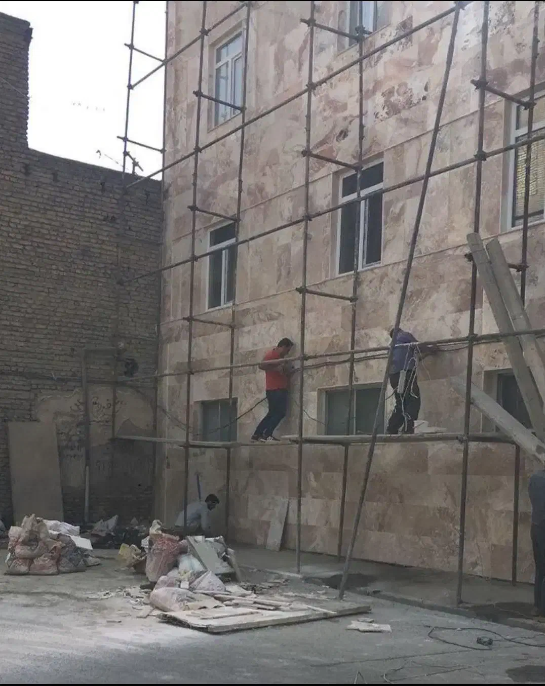 داربست فلزی هیجان|خدمات پیشه و مهارت|سلماس, |دیوار