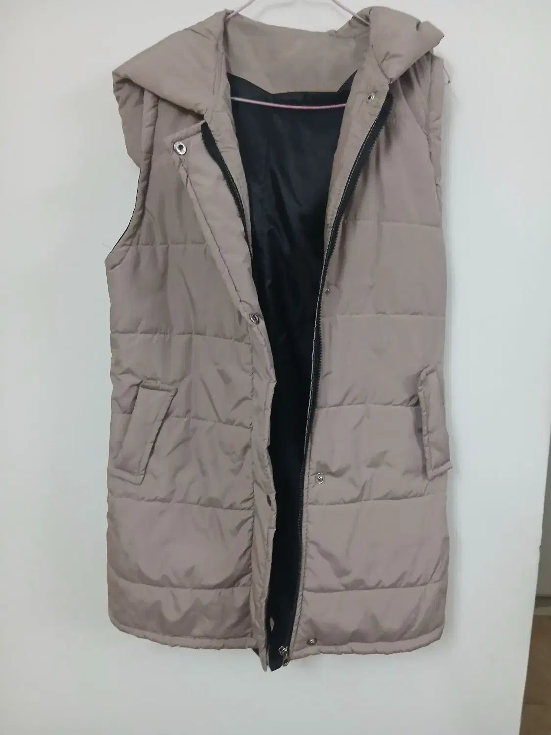 پافربچگانه|کیف، کفش، کمربند|رشت, حمیدیان|دیوار