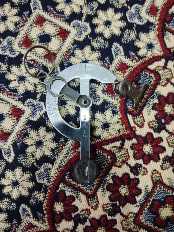 ترازو عتیقه|کلکسیون اشیاء عتیقه|آق قلا, |دیوار