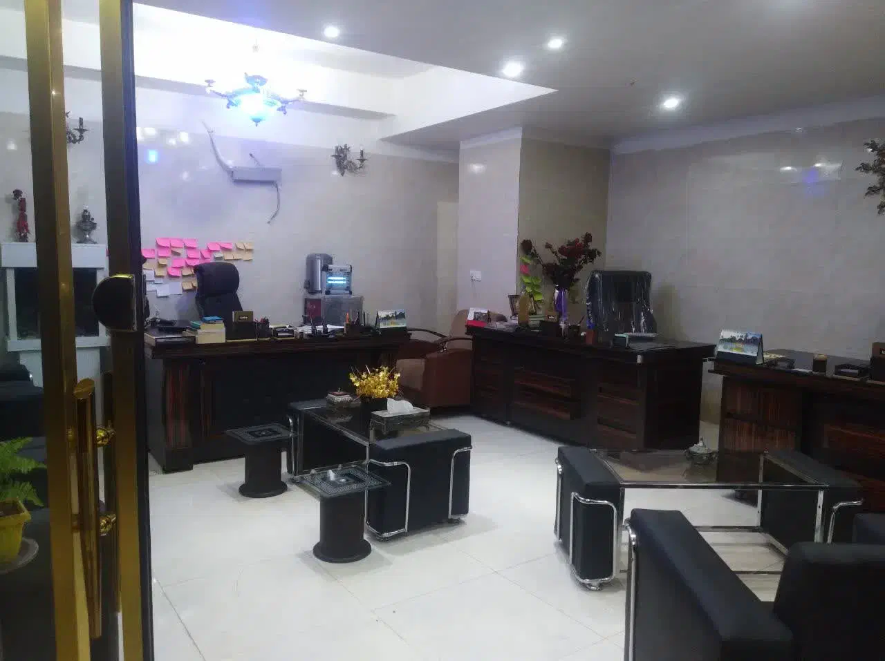 میز صندلی مدیریت|مبلمان اداری|اسلام‌شهر, شهرک قائمیه|دیوار