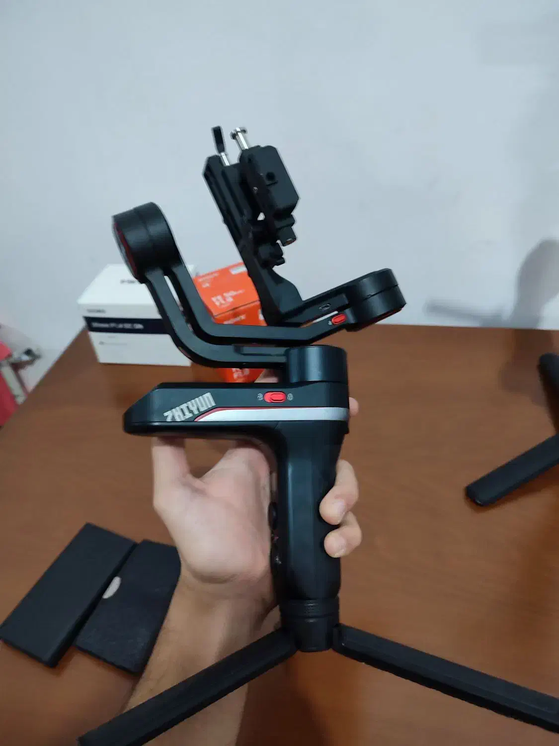 گیمبال ویبیل اس خشک در حد|دوربین عکاسی و فیلم‌برداری|بندر ترکمن, |دیوار