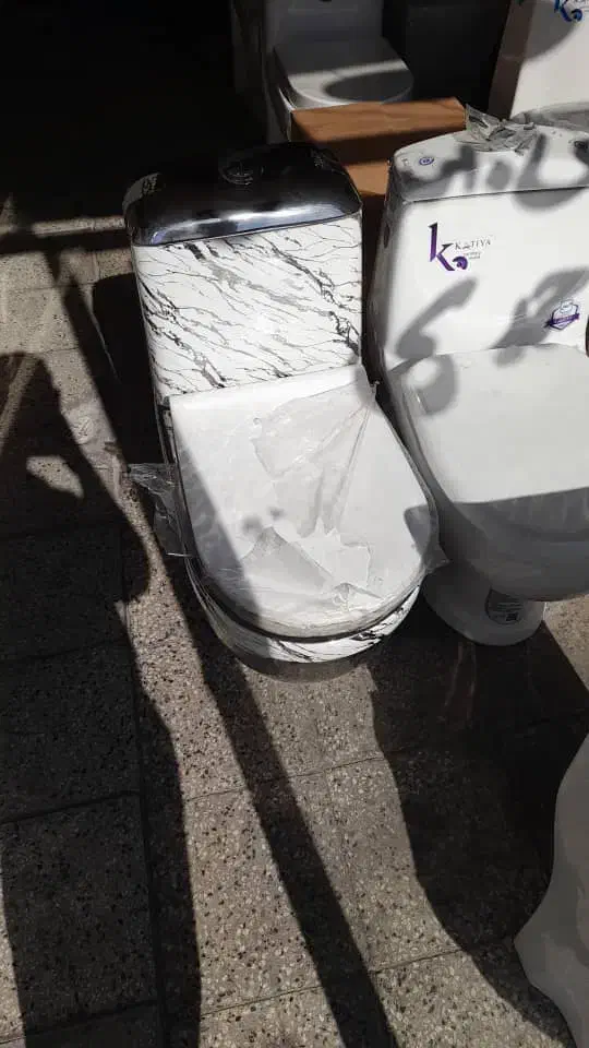 توالت فرنگی با ارتفاع ۴۵|لوازم سرویس بهداشتی|تبریز, |دیوار