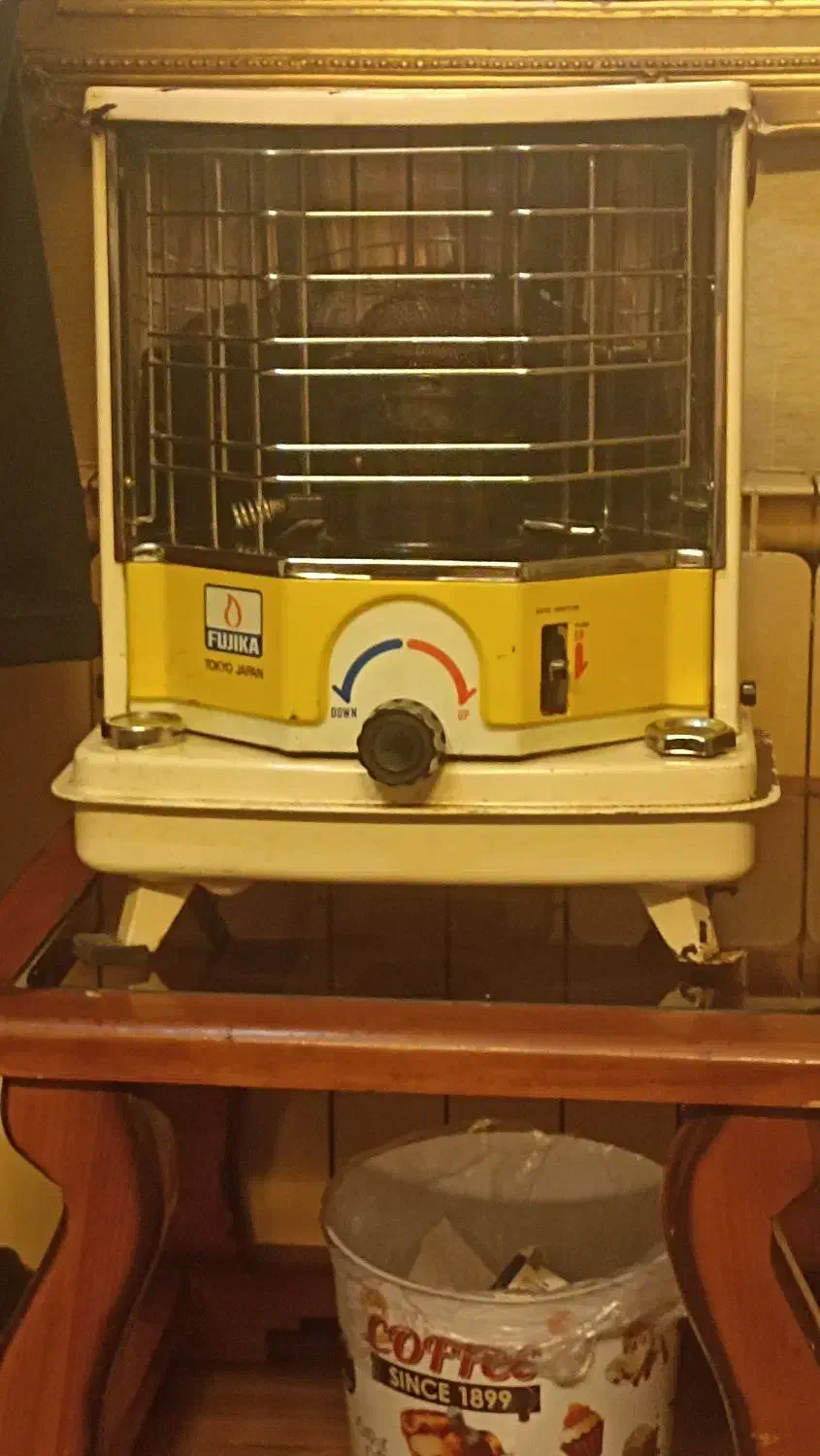 بخاری وچراغ نفتی ژاپنی فوجیکا قدیمی در حد نو|بخاری، هیتر، شومینه|تبریز, |دیوار